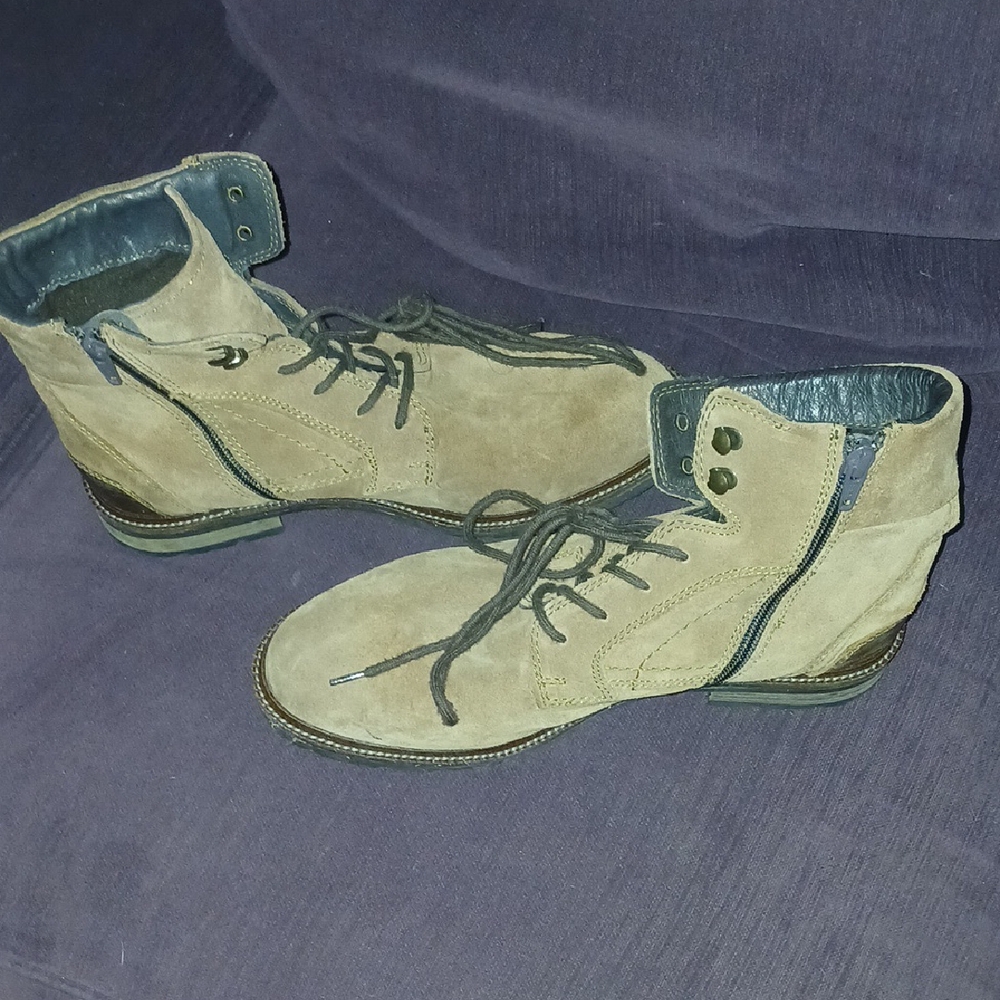 Bar III Tan Suede Men's Boots